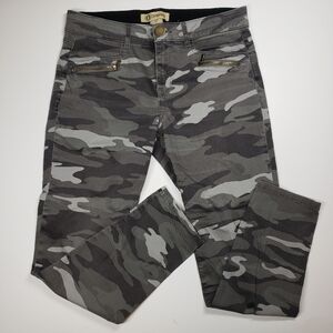 Democracy Camouflage Women Jeans - Gray and Black